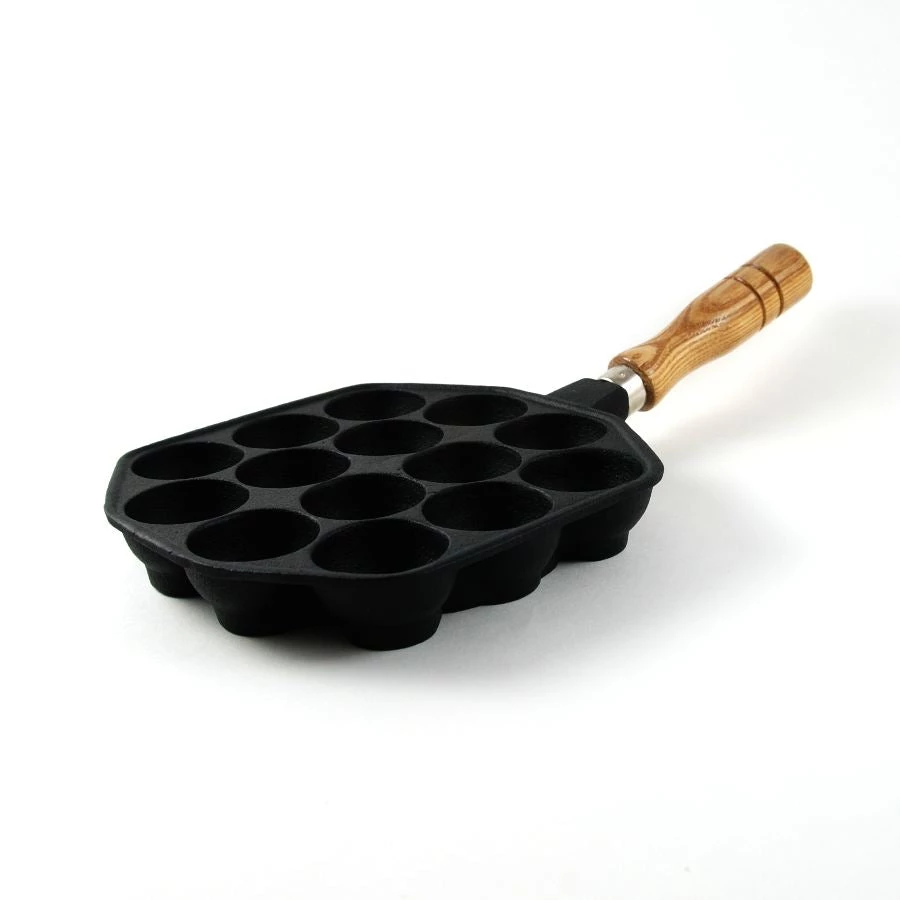 Japan Bento Gusseisen Takoyaki Pan 18cm Dia 1 Japan Bento Gusseisen Takoyaki Pan 18cm Dia