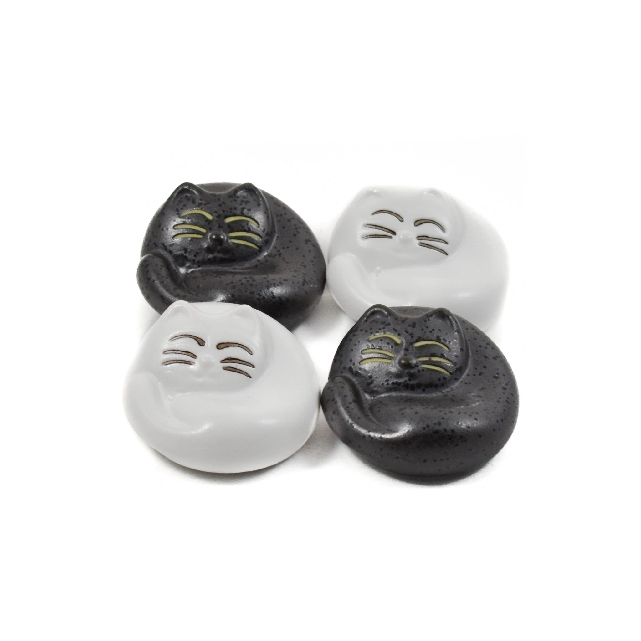 Kiji Stoneware & Ceramics Kiji Steinzeug & Amp; Keramik Katzen Chopstick Rest Set 1 Kiji Stoneware & Ceramics Kiji Steinzeug & Amp; Keramik Katzen Chopstick Rest Set