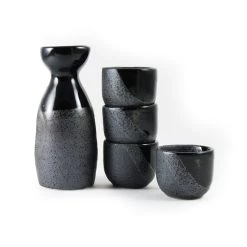 Kiji Stoneware & Ceramics Kiji Steinzeug & Amp; Keramik Geschirr Black Sake Set