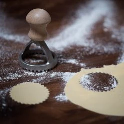 Italian Cookware Italienische Kochgeschirr Kleine Runde Ravioli Stempel 40mm -Deutschland Küchenwaren Verkäufe small round ravioli stamp pasta cutting circle